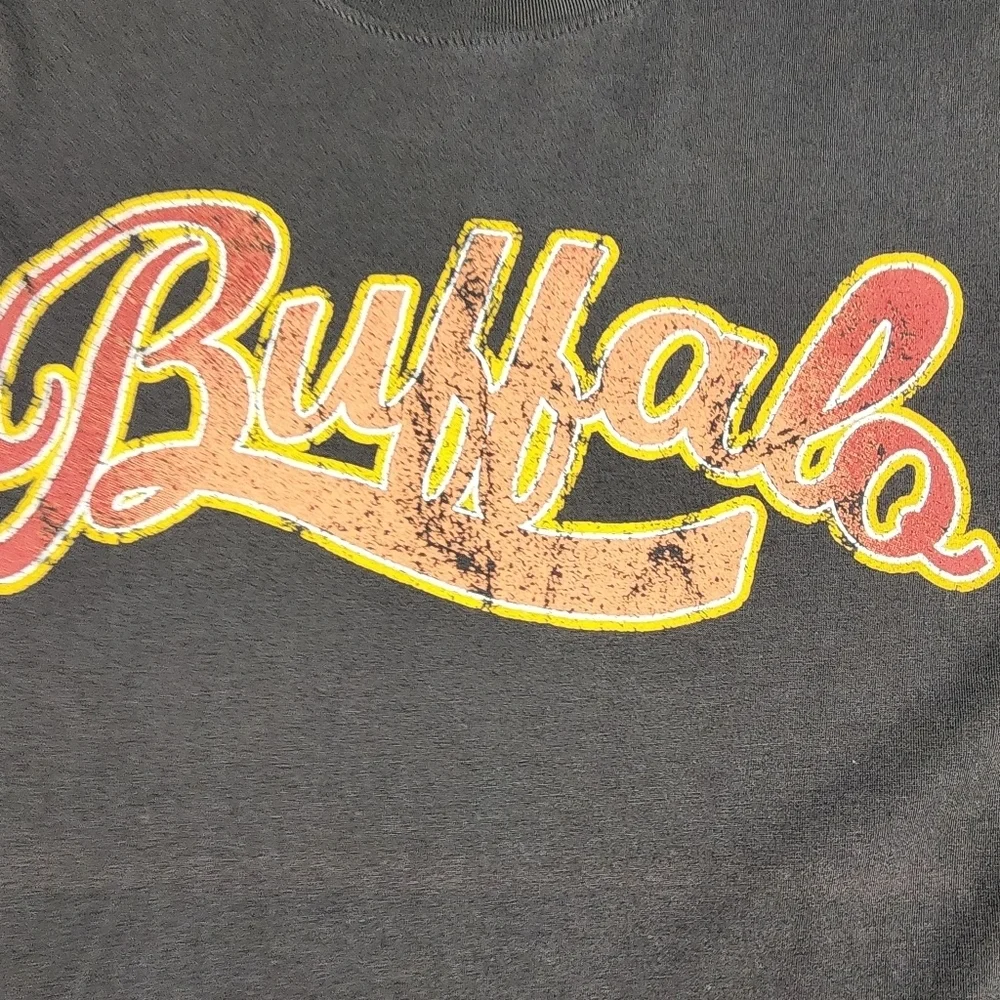 Buffalo David Bitton Gray Short Sleeve Tee Canadian Design Mens Large Distressed